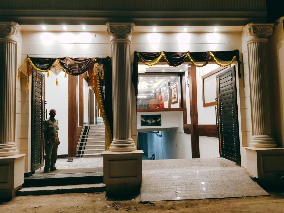 Hotel The Shree Jee Palace Mirzāpur Extérieur photo