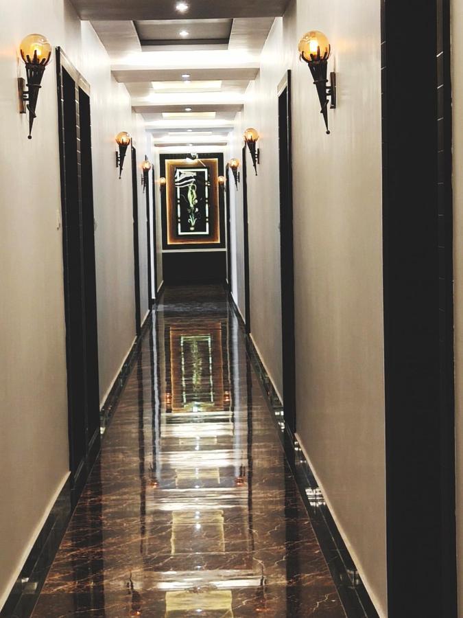 Hotel The Shree Jee Palace Mirzāpur Extérieur photo