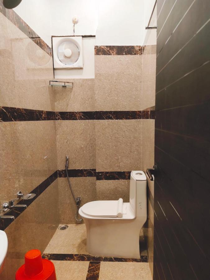 Hotel The Shree Jee Palace Mirzāpur Extérieur photo